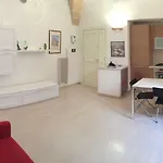 La Piccola Dimora Dell\' Alcantarine